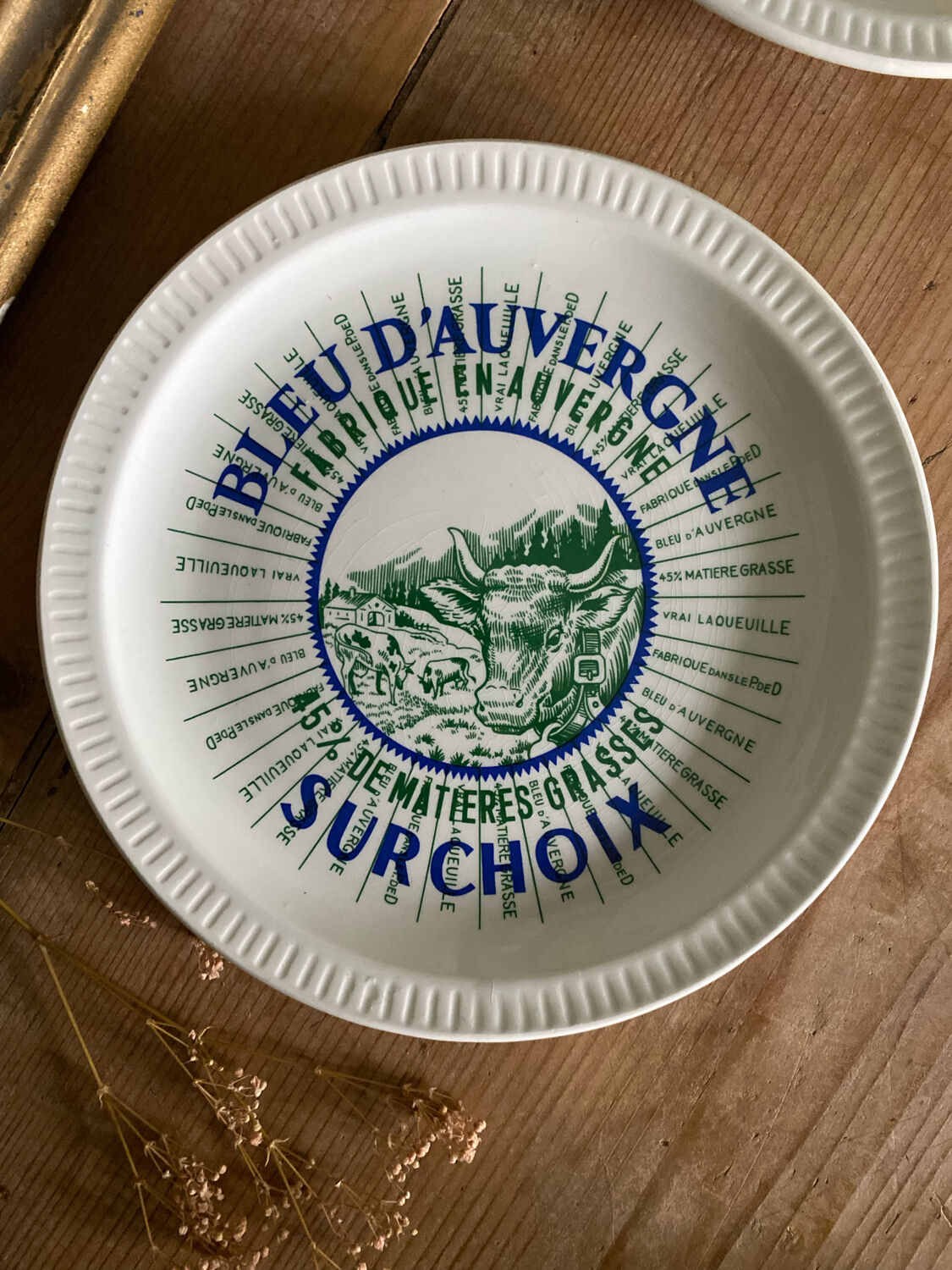 Set of 5 vintage plates Cheeses from France Saint Amand