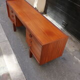 60s hairdresser White and Newton