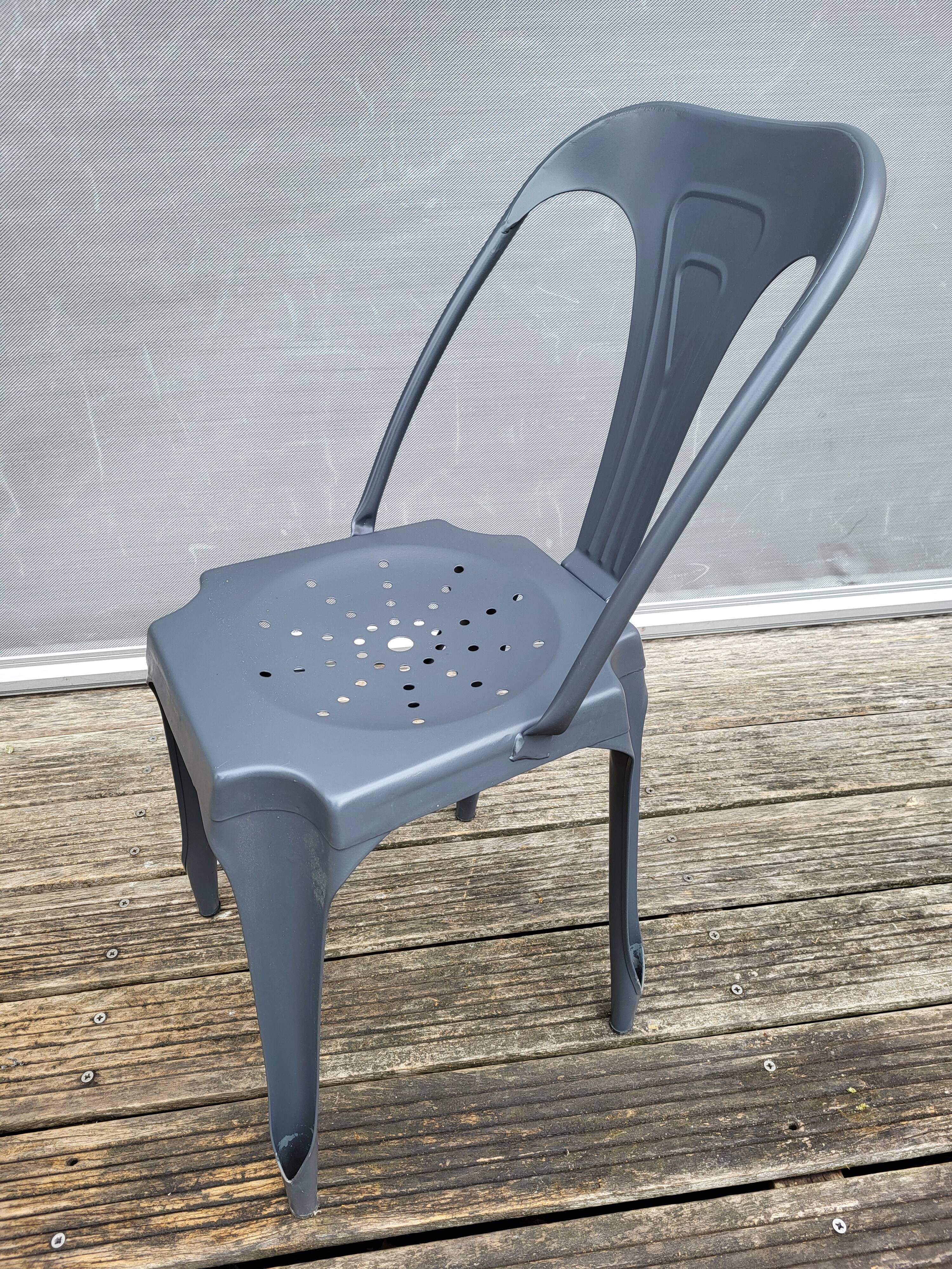 Chaise bistrot métal style 1930