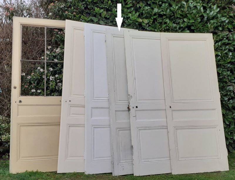 Communication door h221xl90cm old paneled, molded, interior
