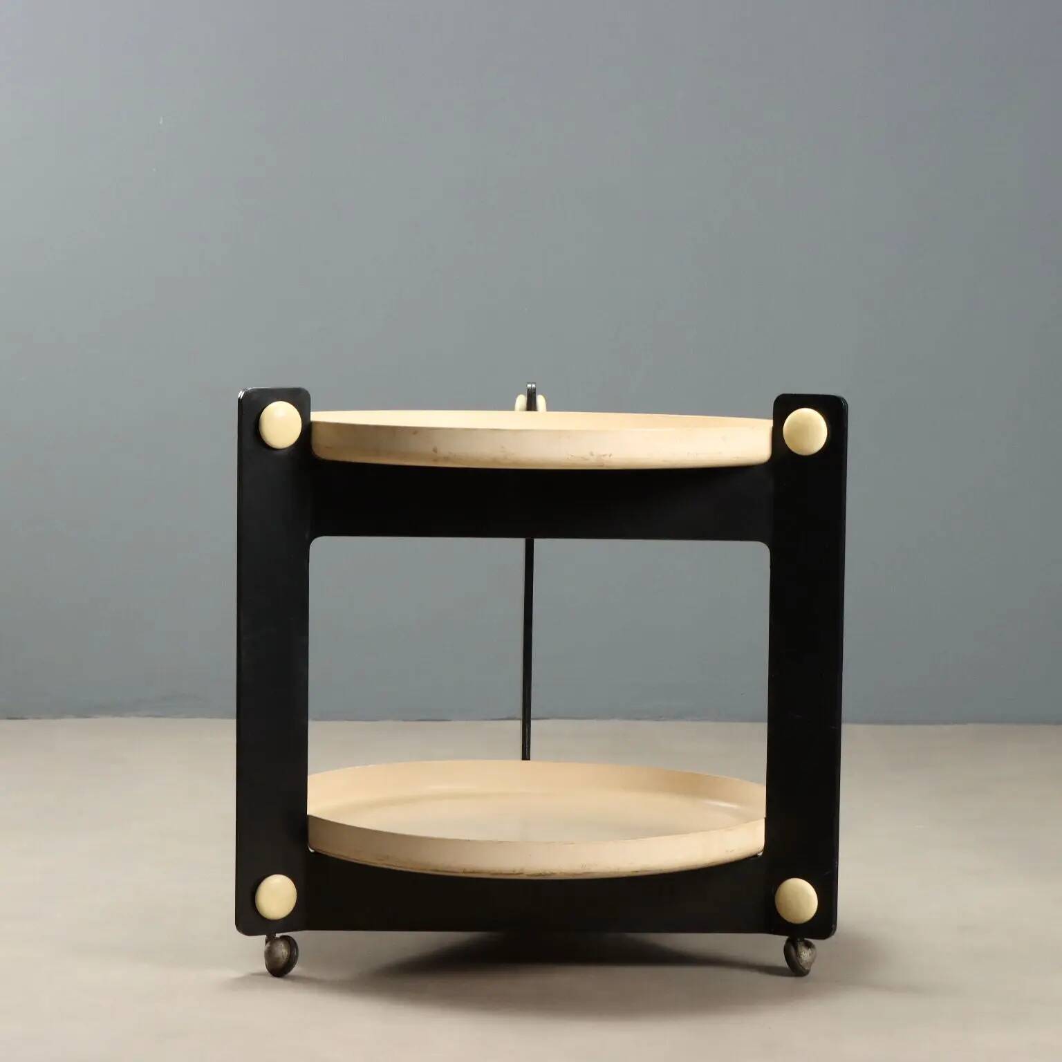 Vintage Guzzini kitchen dessert trolley, design by Luigi Massoni, Italy, 1970s.