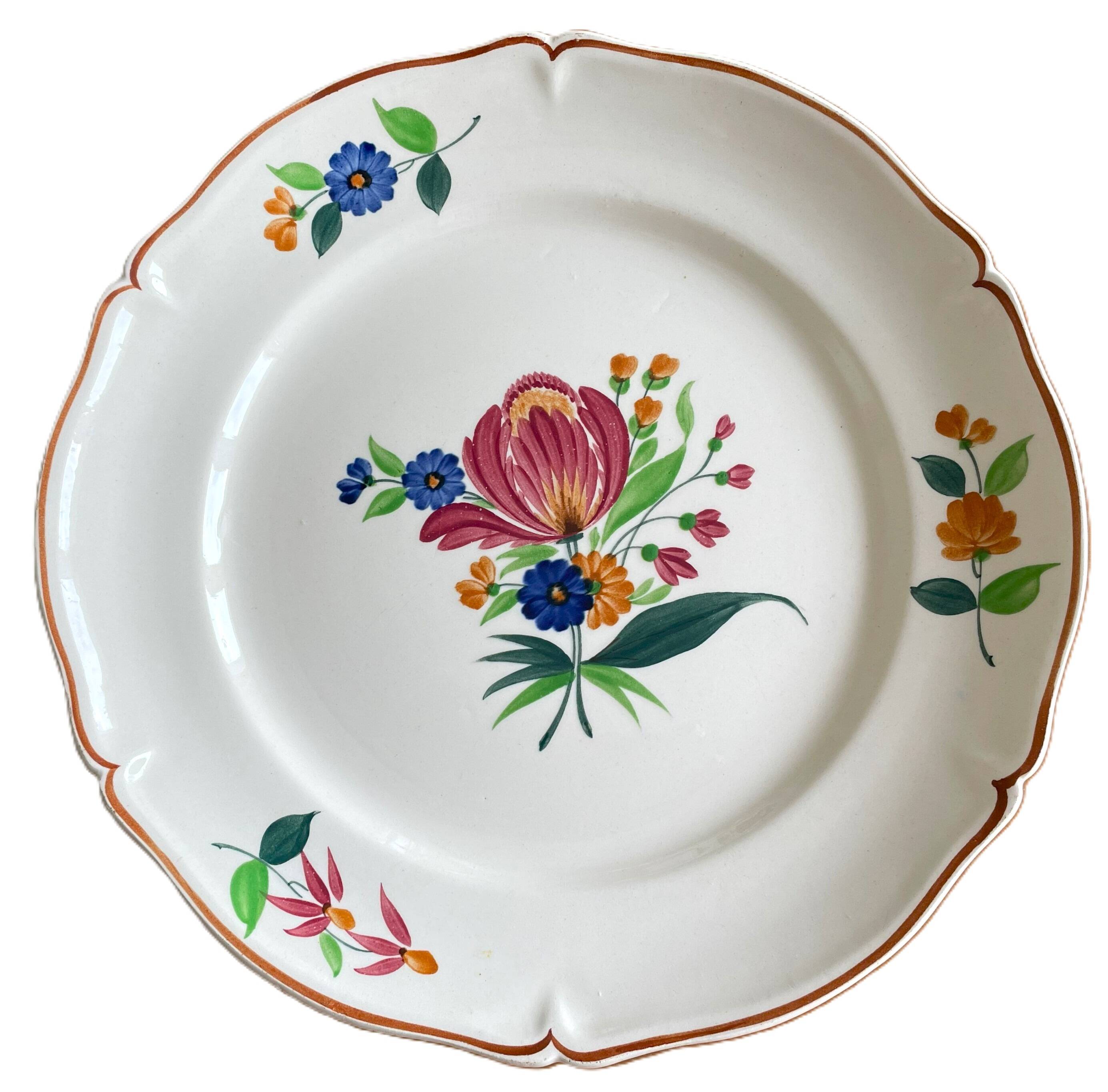 Antique earthenware serving dish from Saint-Amand (North)