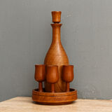 Decorative liquor service