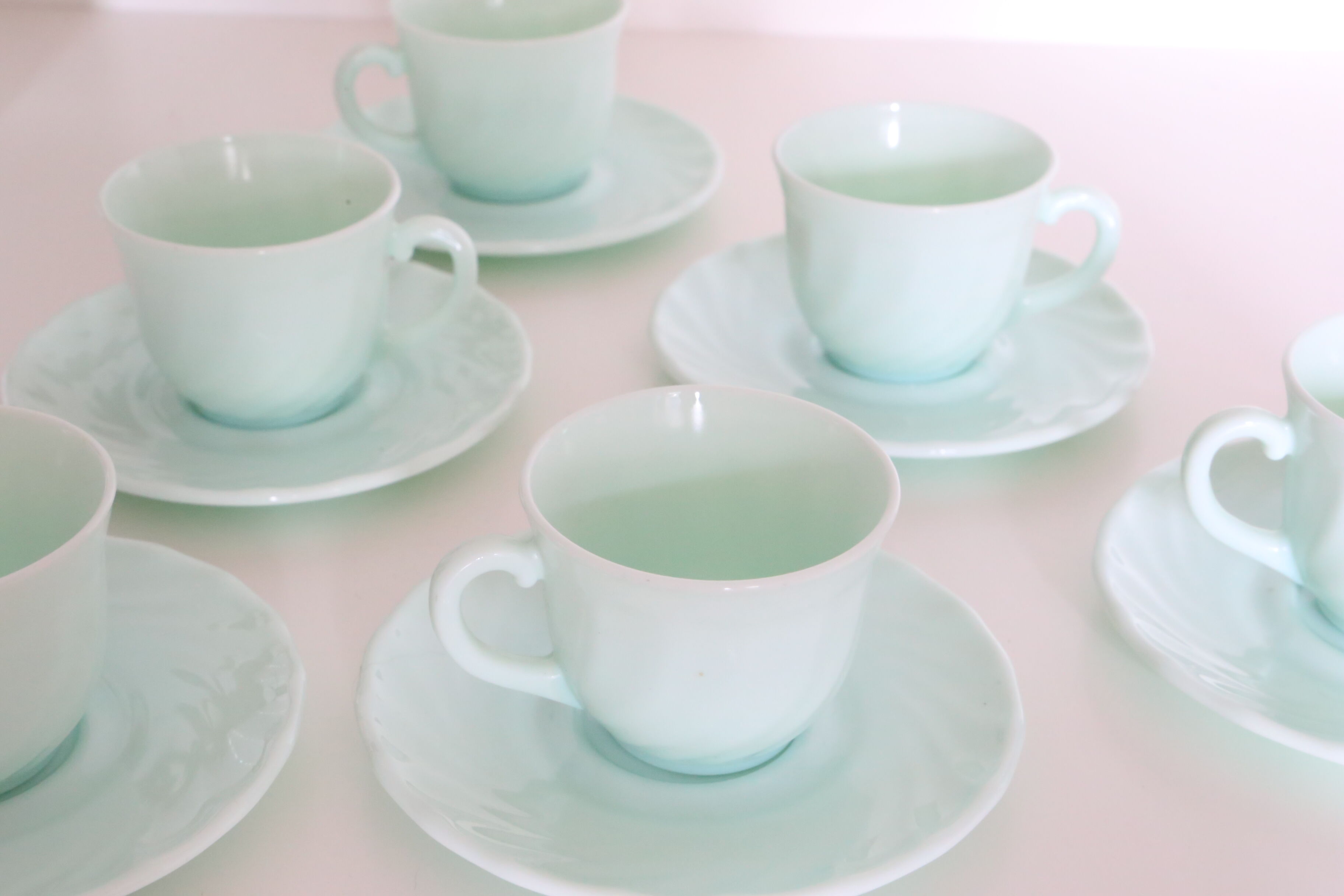 6 cups set and under cups in water green opaline