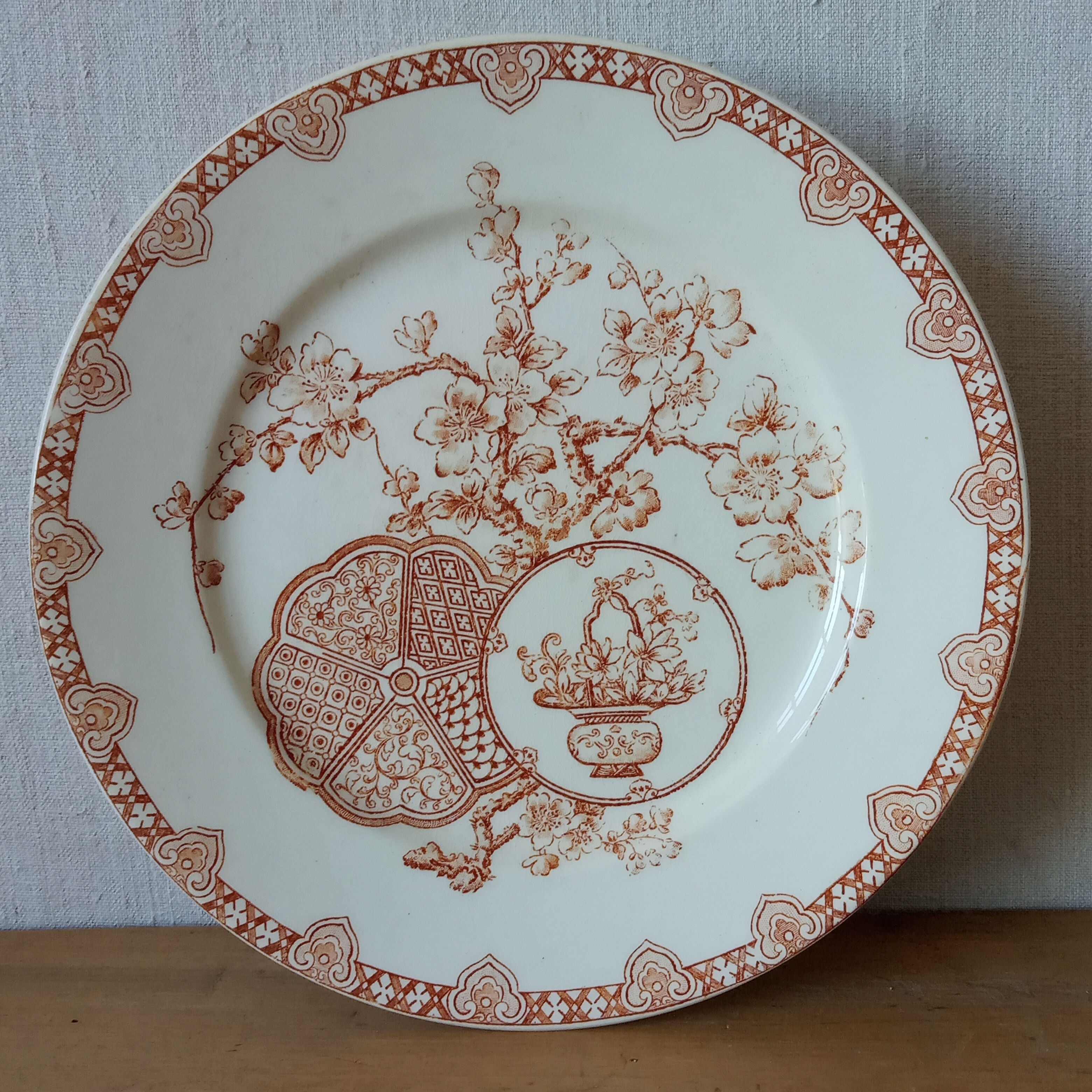 Longwy Japonisant Decorated Cake Dish