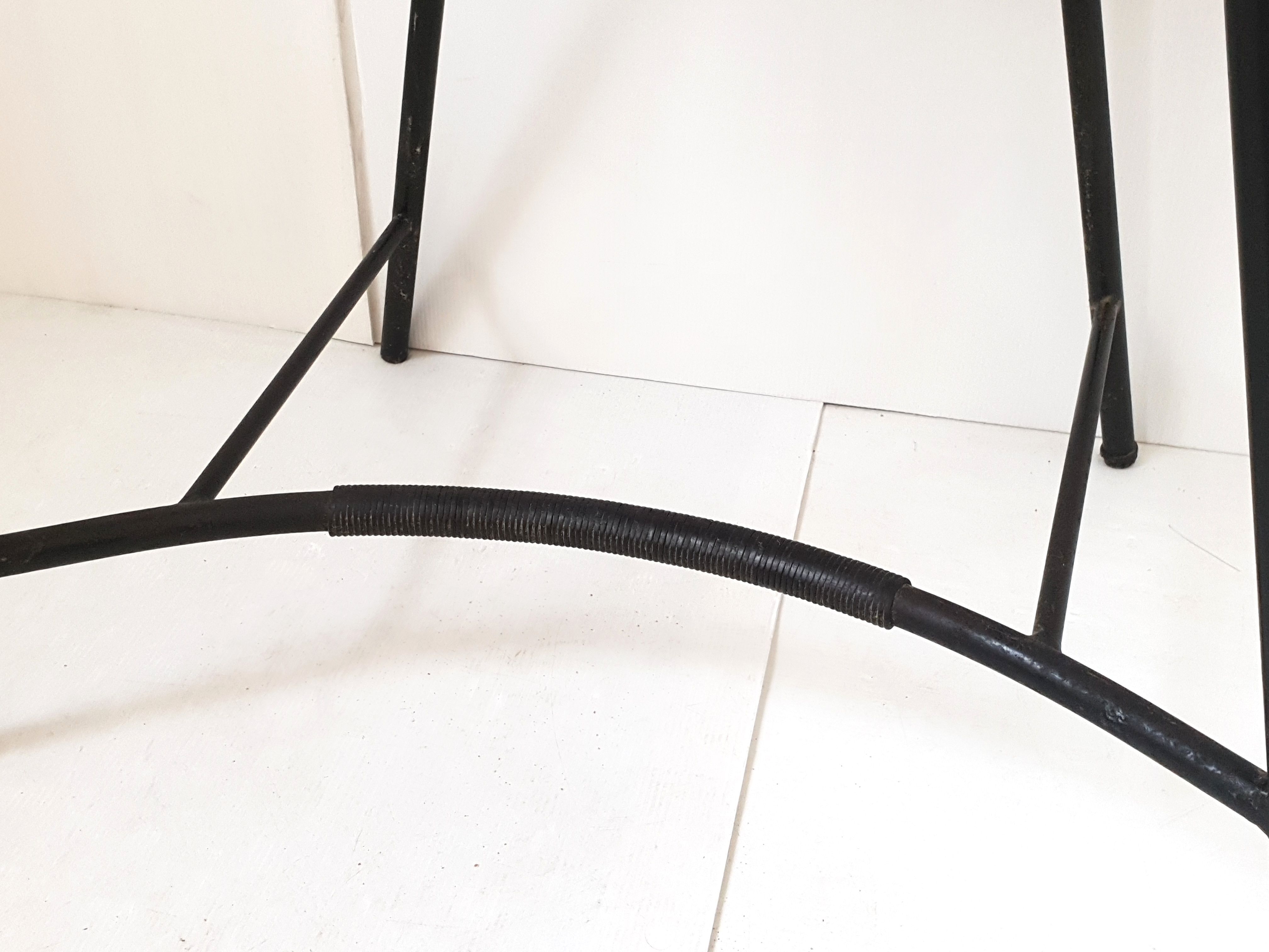 Vintage 1950 hairdresser