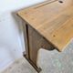 Pupitre d'école double et son banc en bois