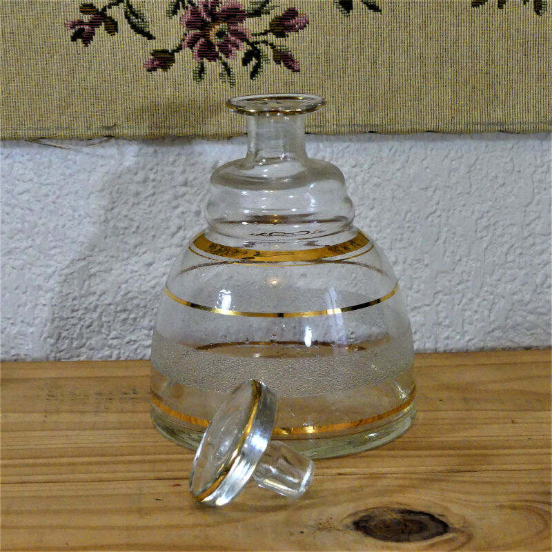 Granite glass liquor service - Carafe and old 50s glasses