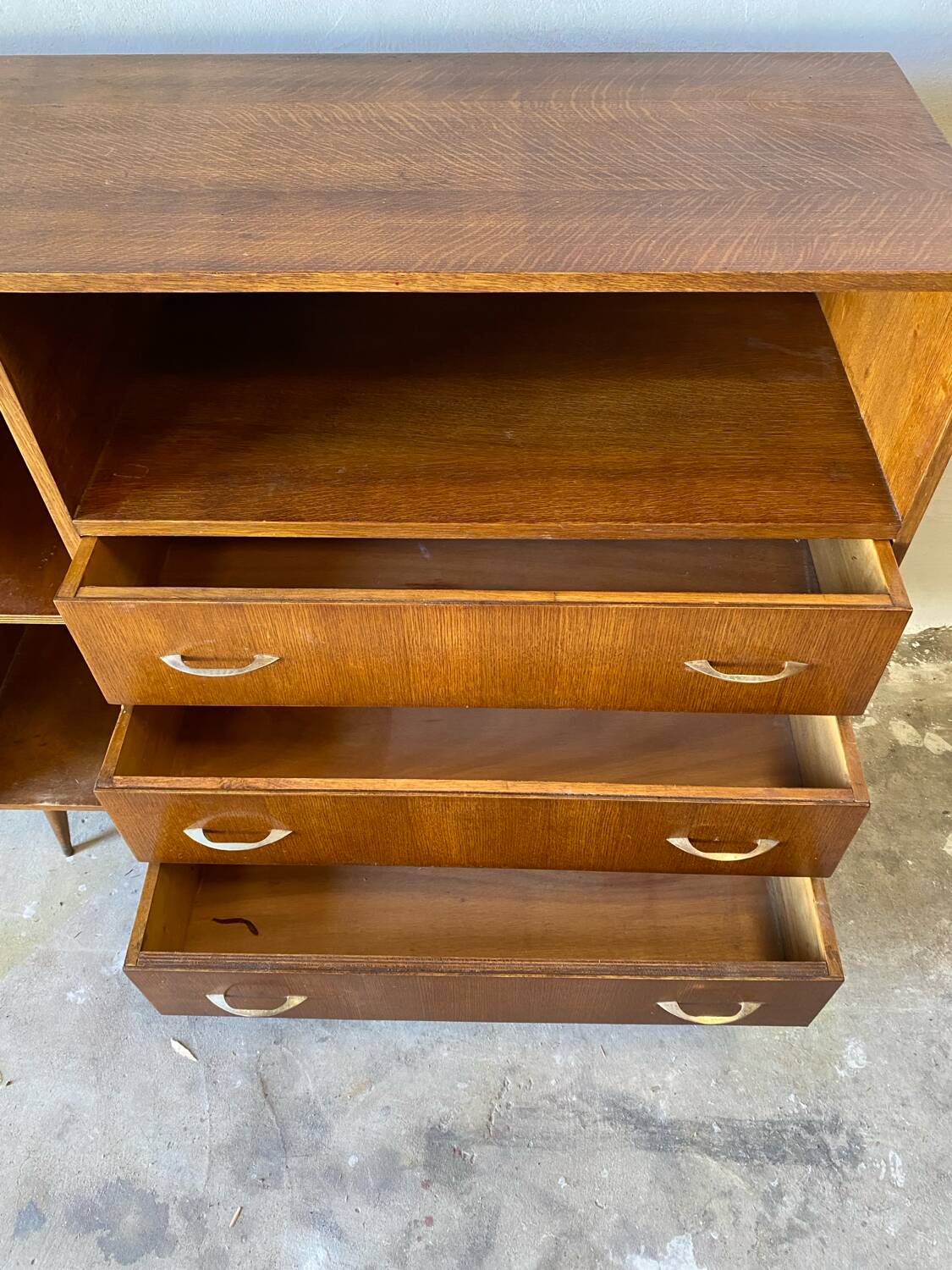 Vintage chest of drawers