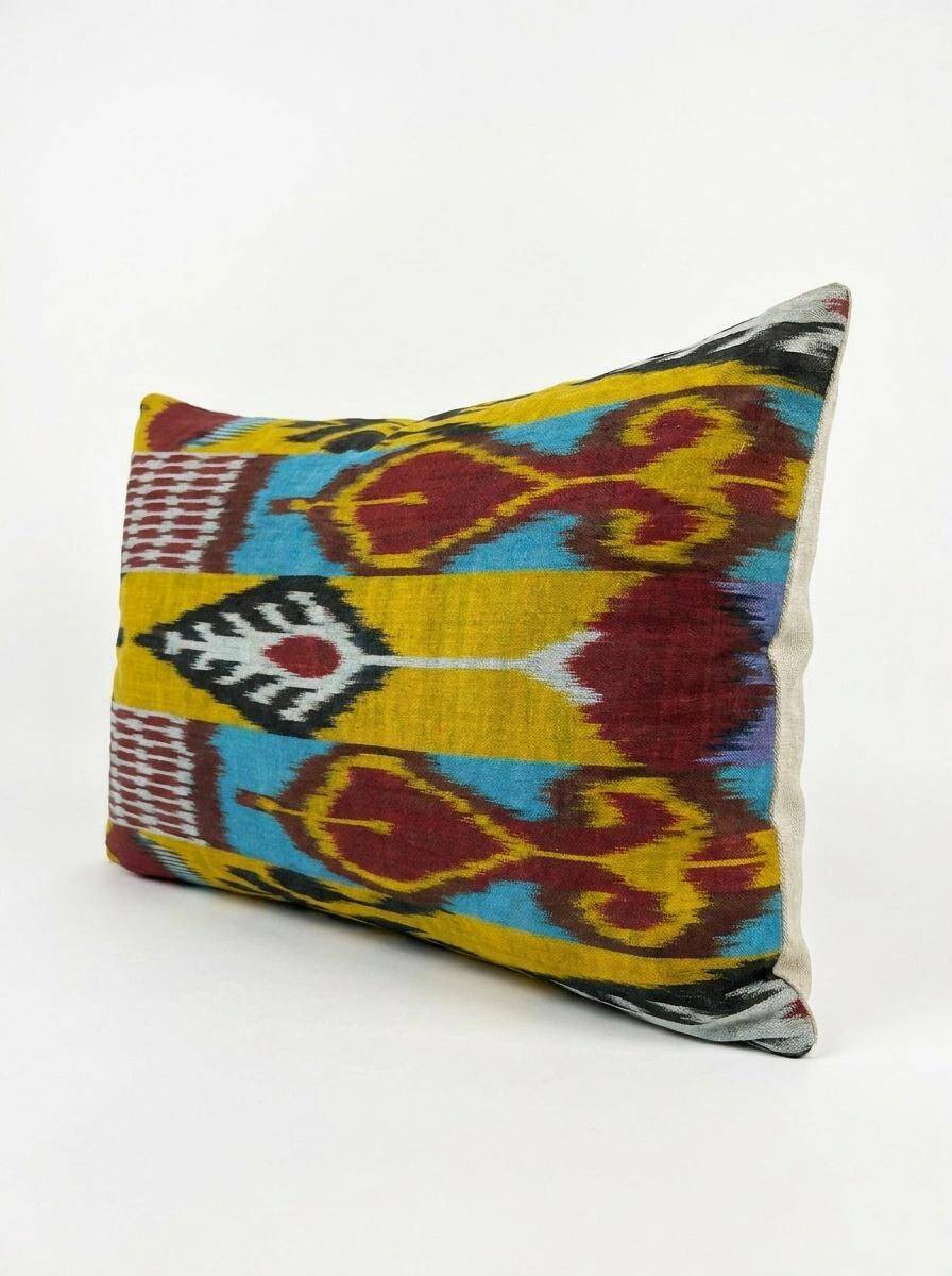 Vintage velvet cushion cover 33x48 cm