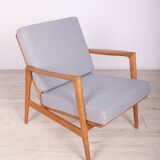 Fauteuil modèle 300-139 de l'usine Swarzędzka, 1960s