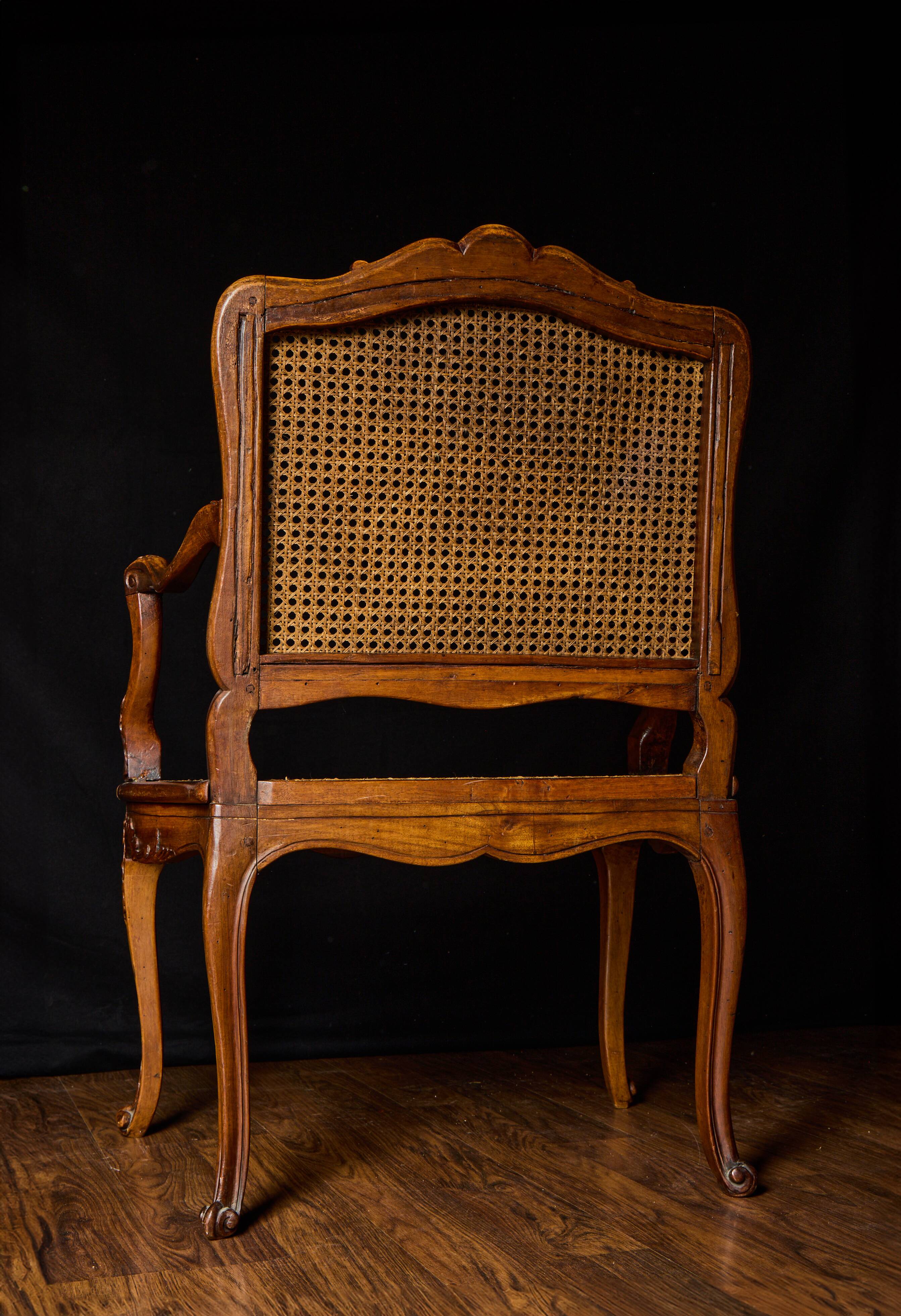 🪑 Pair of Louis XV caned armchairs in carved solid wood