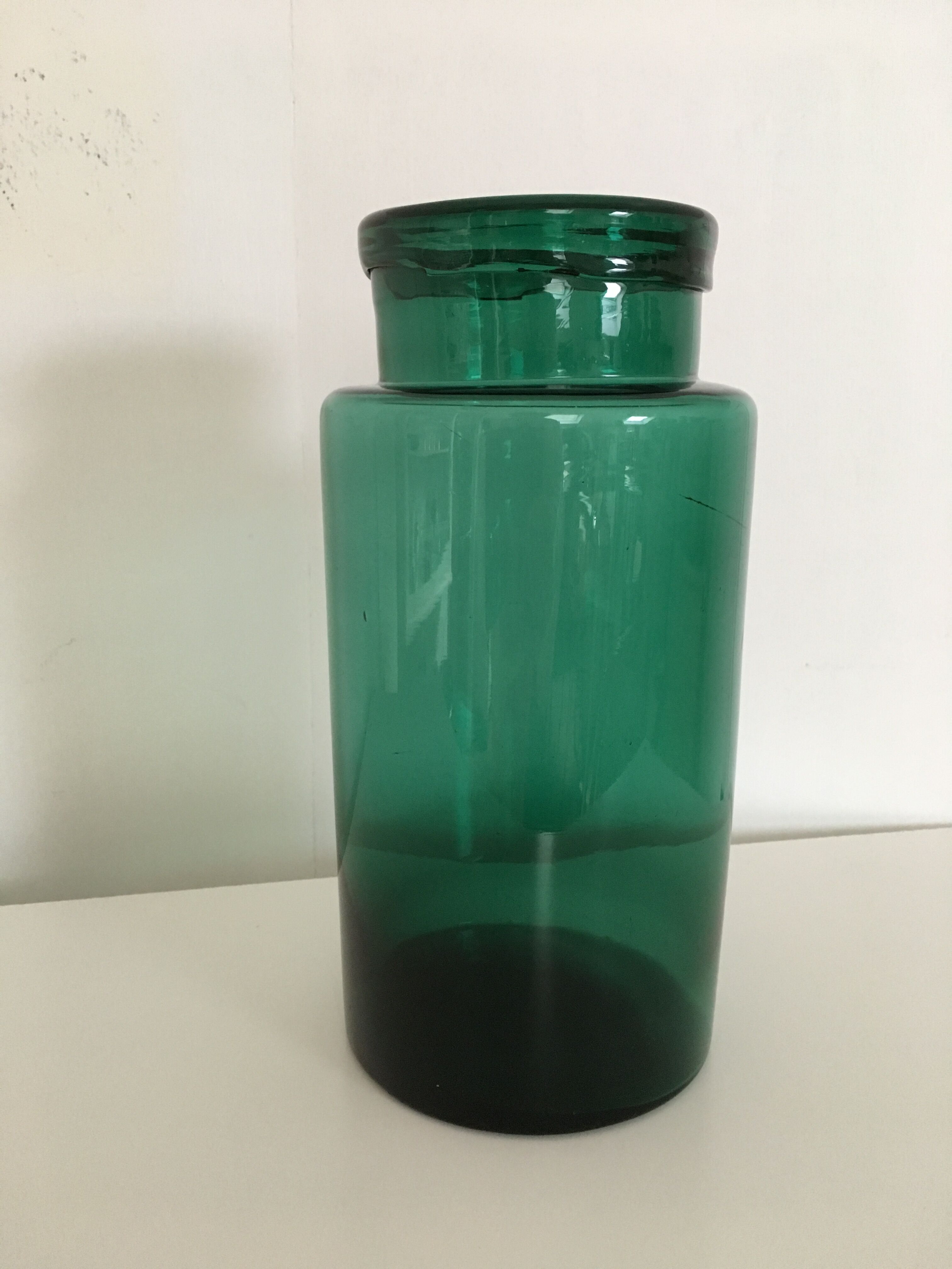 Old breath green glass apothecary jar