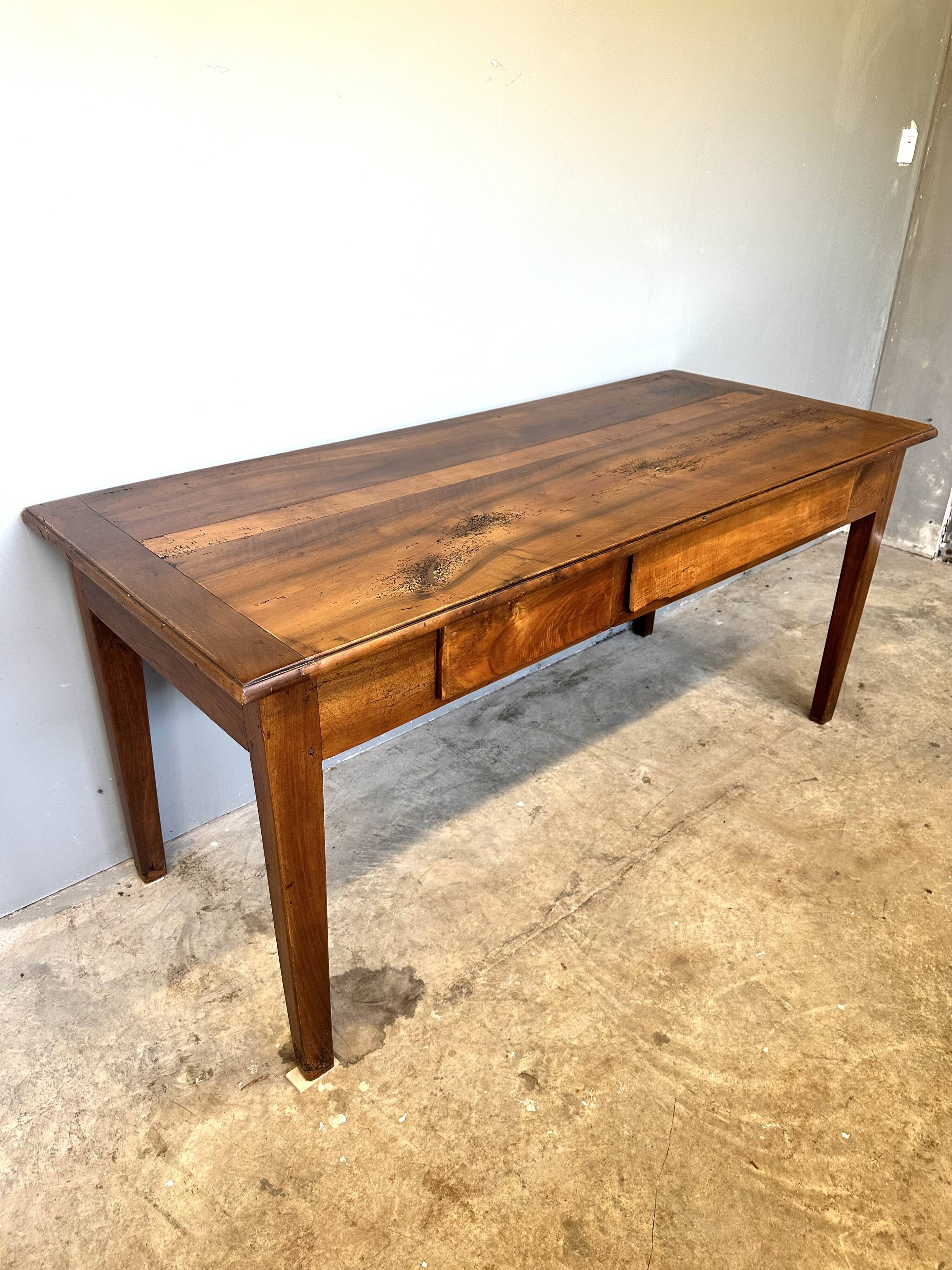 Farmhouse table