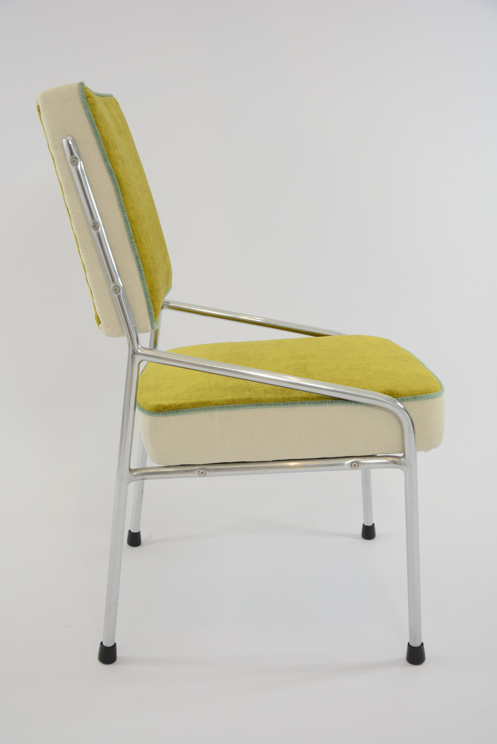 Tricolor chrome armchair