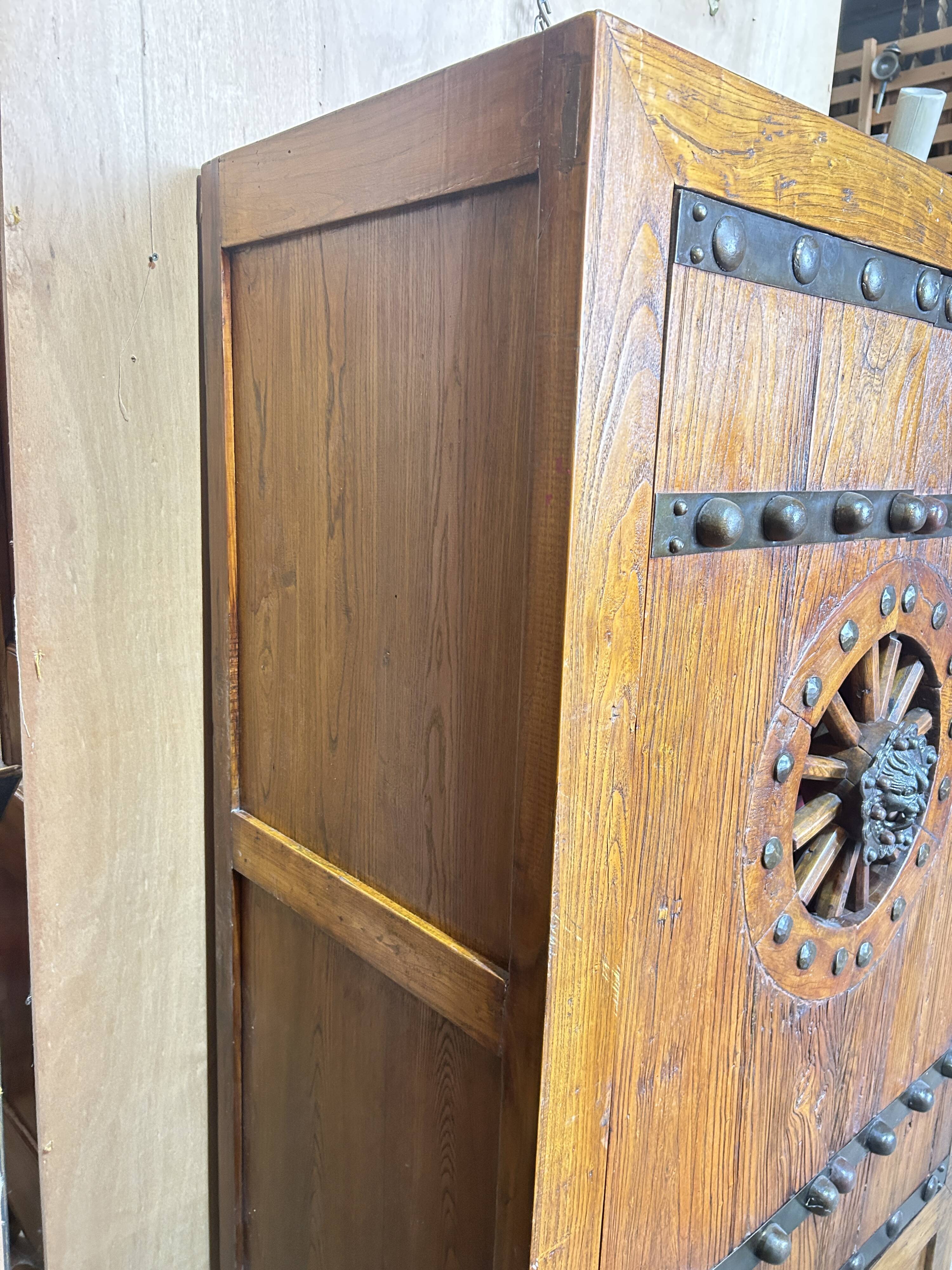 Solid oak Chinese buffet