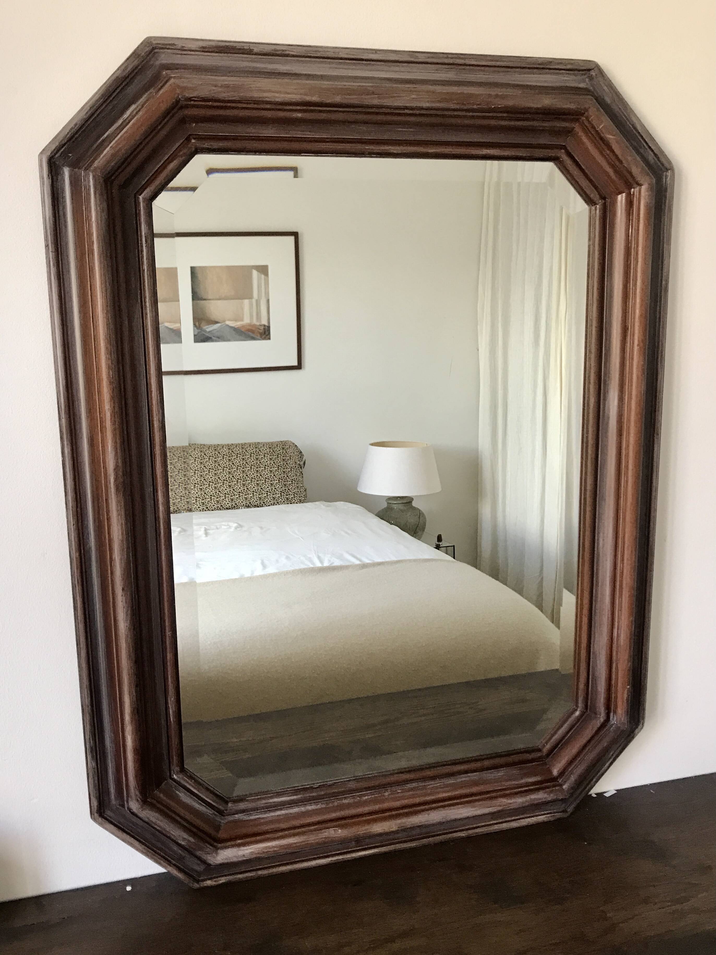 Beveled mirror with molded wooden frame - 87x67 cm