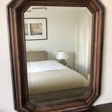 Beveled mirror with molded wooden frame - 87x67 cm