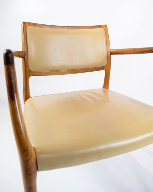 paire De fauteuils N.O. Moeller, Modèle 65, En Bois De Rose Et cuir Léger De La Fin Des Années 1960