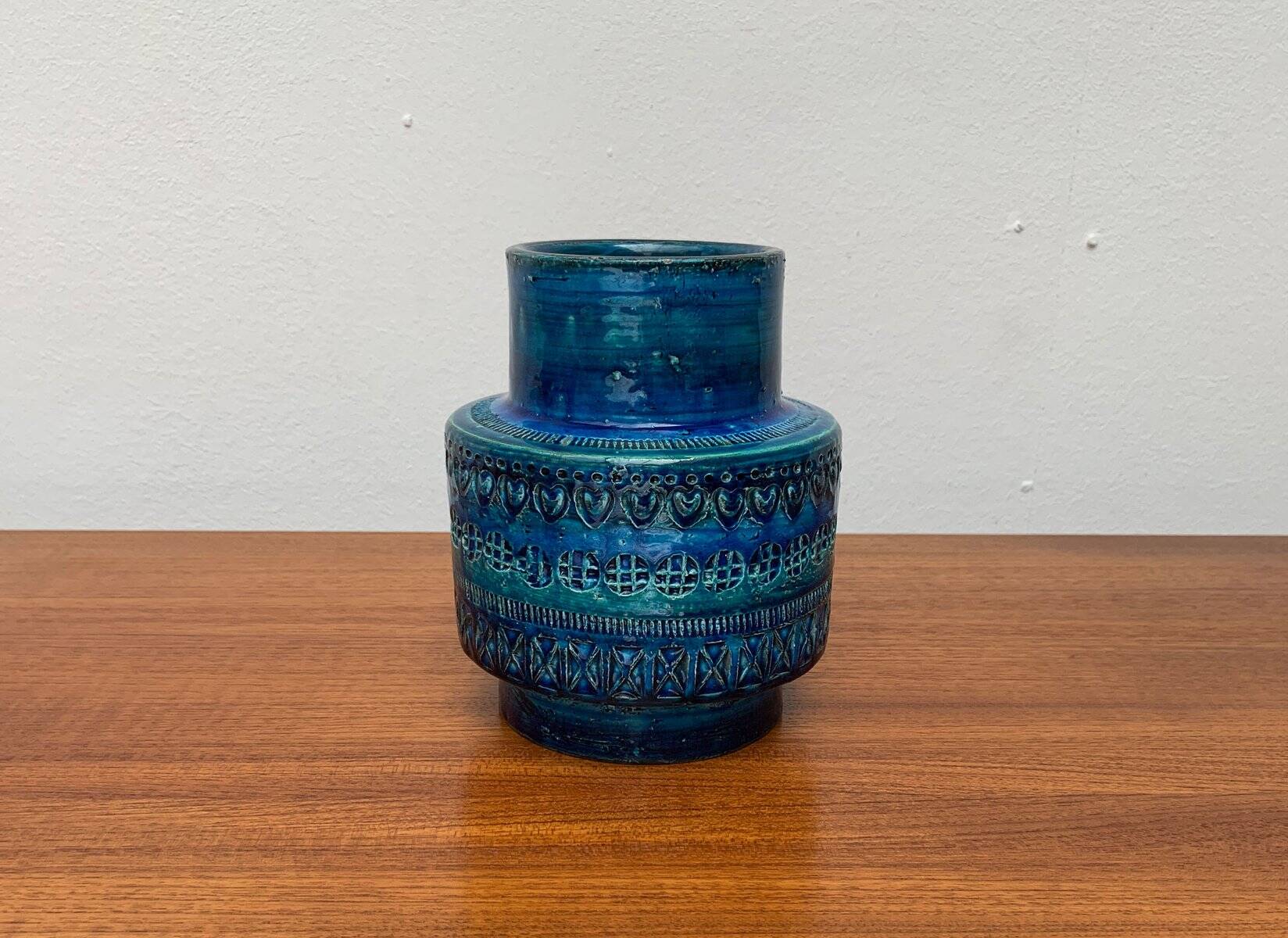 Italian blue ceramic vase Rimini by Aldo Londi for Bitossi, 1960s.