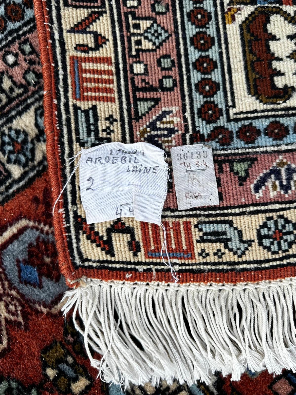 Persian carpet 260cm x 170cm