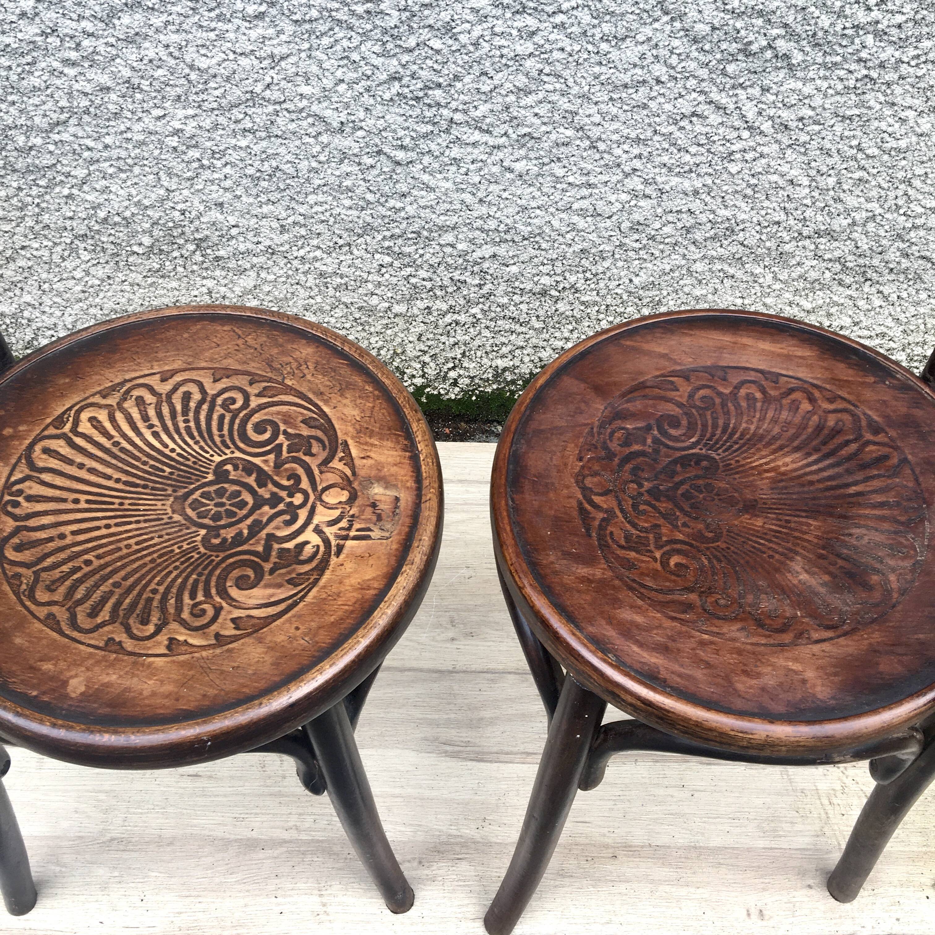 3 chairs bistrot fishel