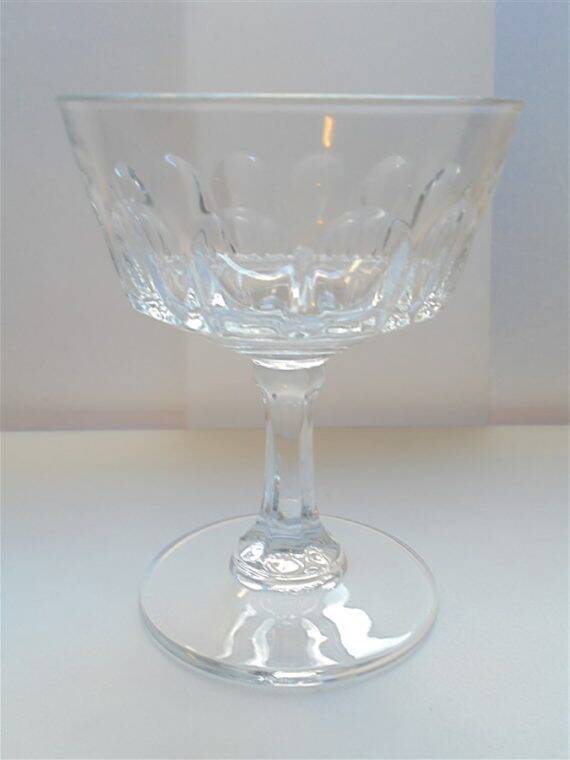 Set of 6 champagne glasses
