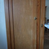 Compas foot cabinet