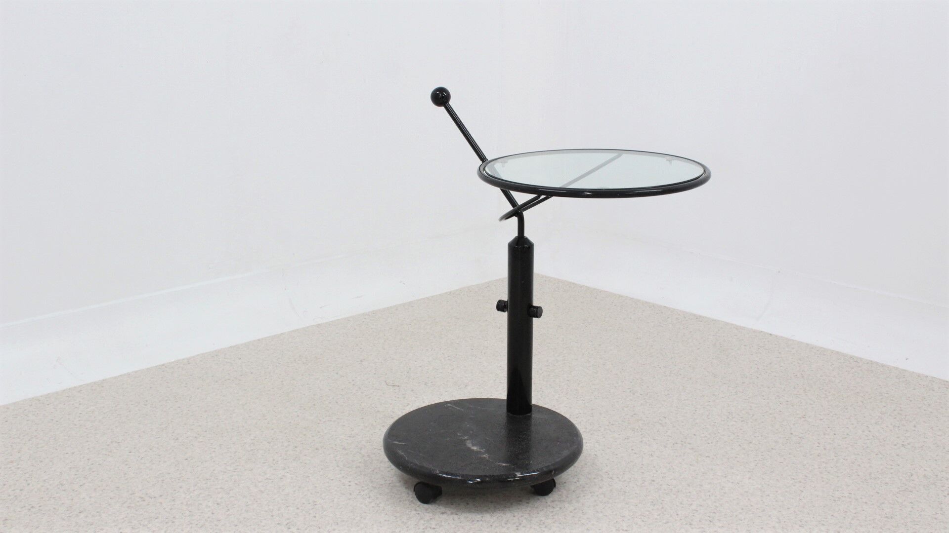 Verre italien &Marbre Pivotant Table Basse, années 1980