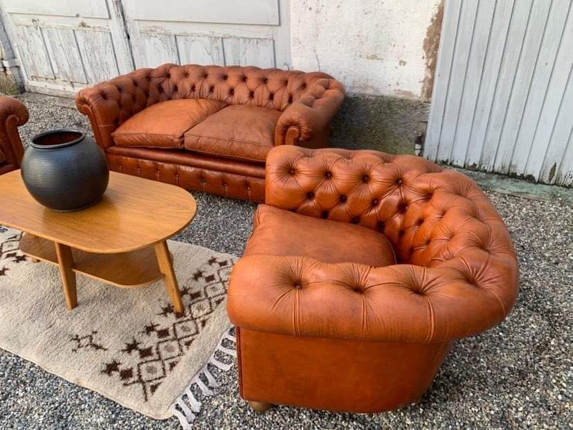 Salon canape and 2 chesterfield armchairs in vintage cognac leather from the 1970s