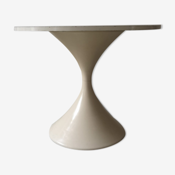 White tulip table space age