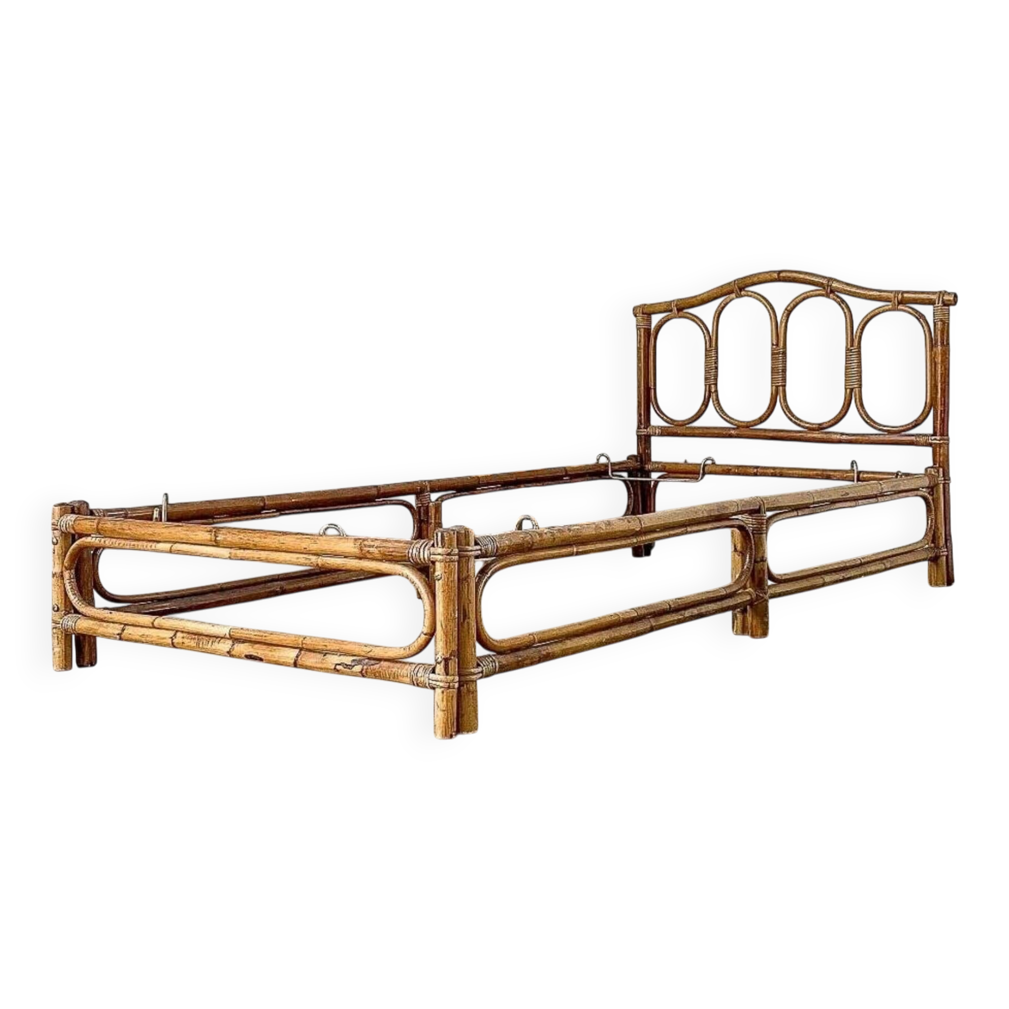 Bamboo Bed Model Manou