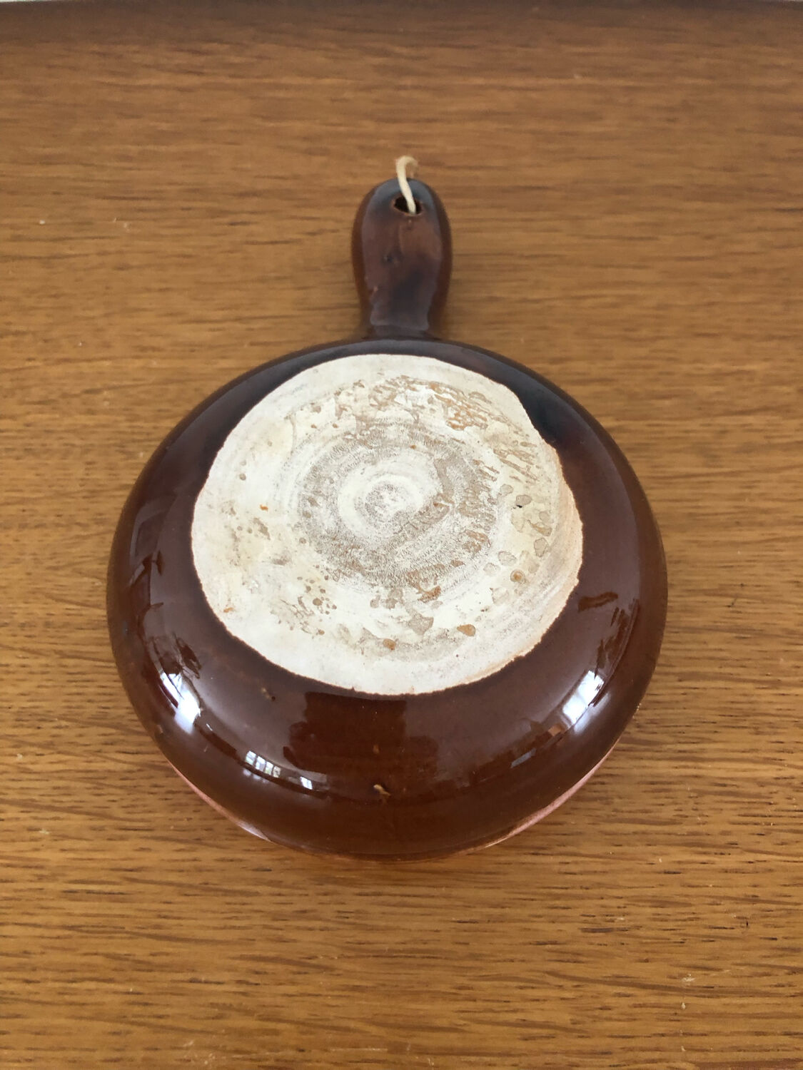 Brown and pink glazed terracotta caquelon