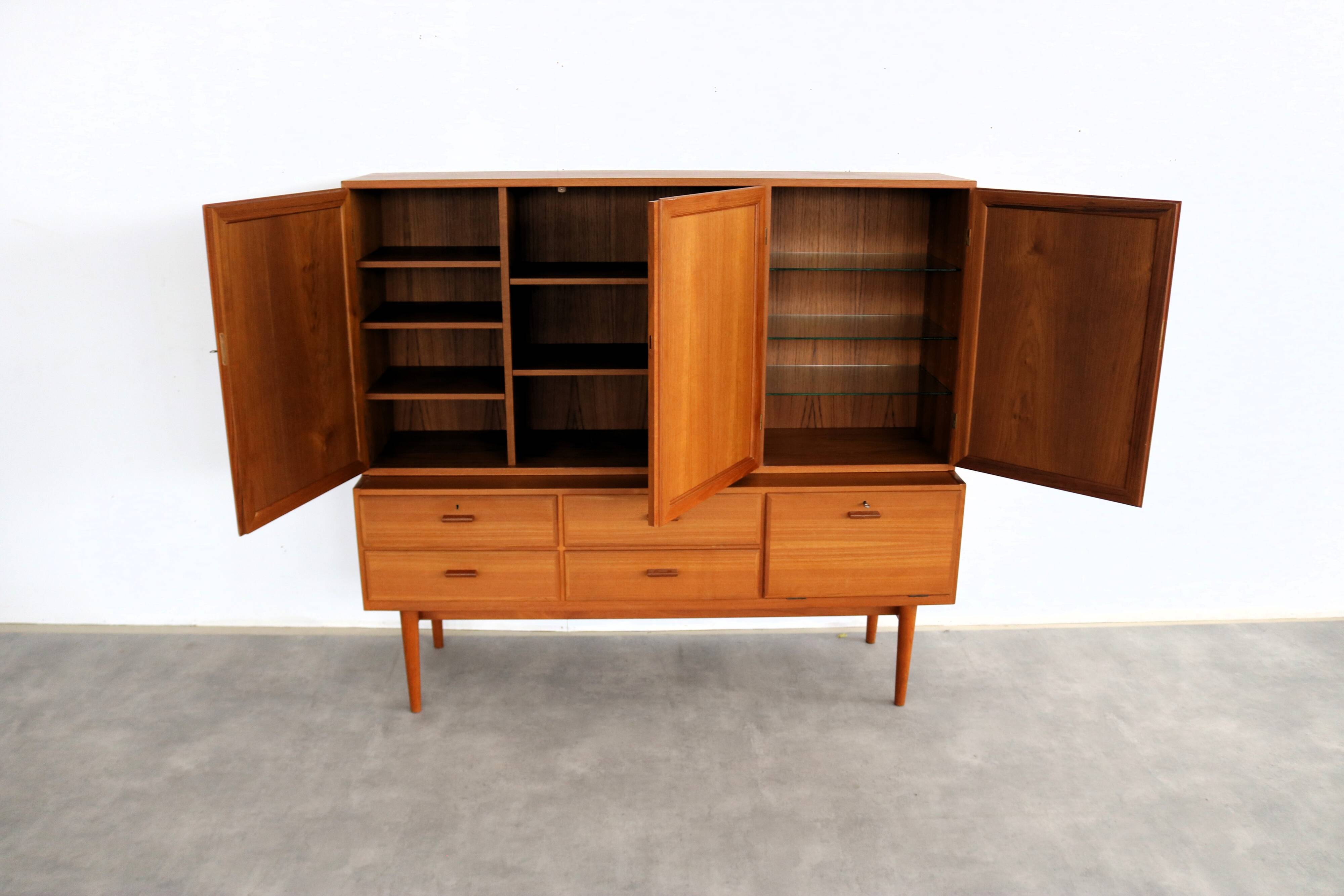 vintage sideboard | highboard | 60s | Swedish