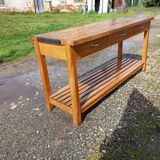 Wooden Drapery Table, 3 Drawers.