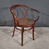 Fauteuil en Bois Courbé par Jacob & Josef Kohn – 1900