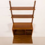 Poul Cadovius teak shelving wall unit with a bureau, Cado 1960s