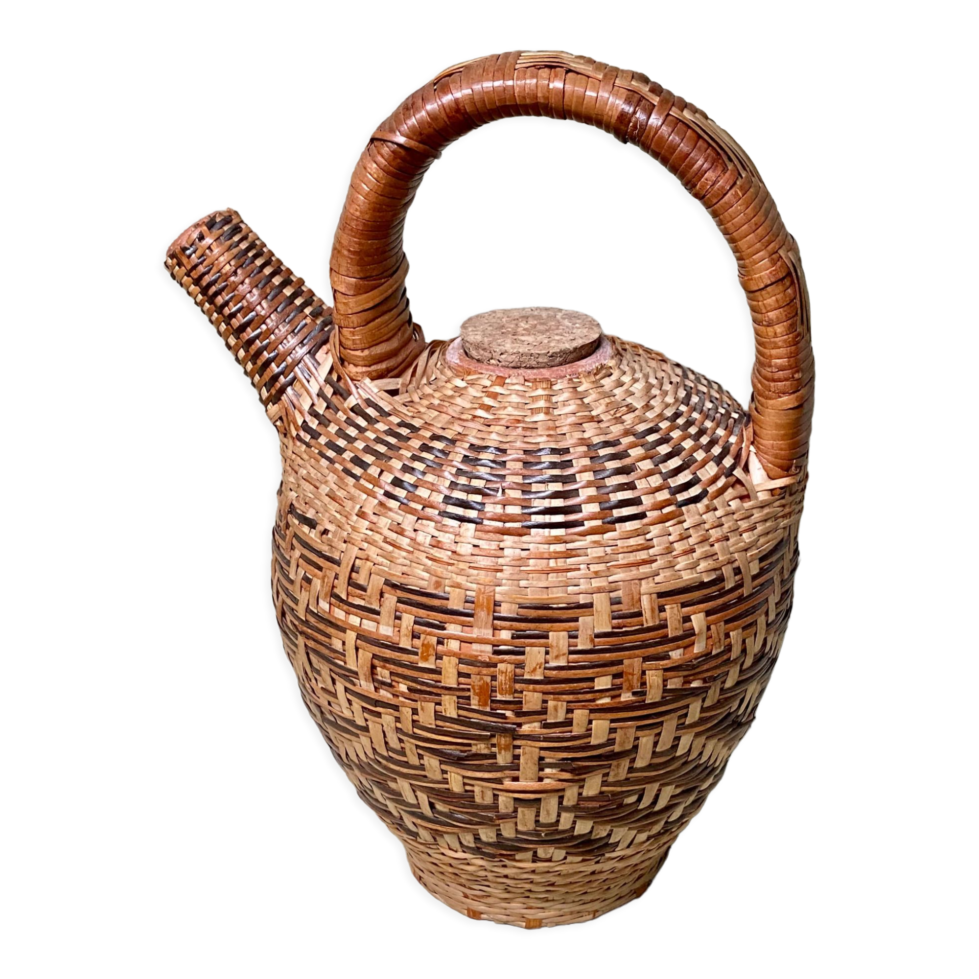 Gargoulette in terracotta and rattan