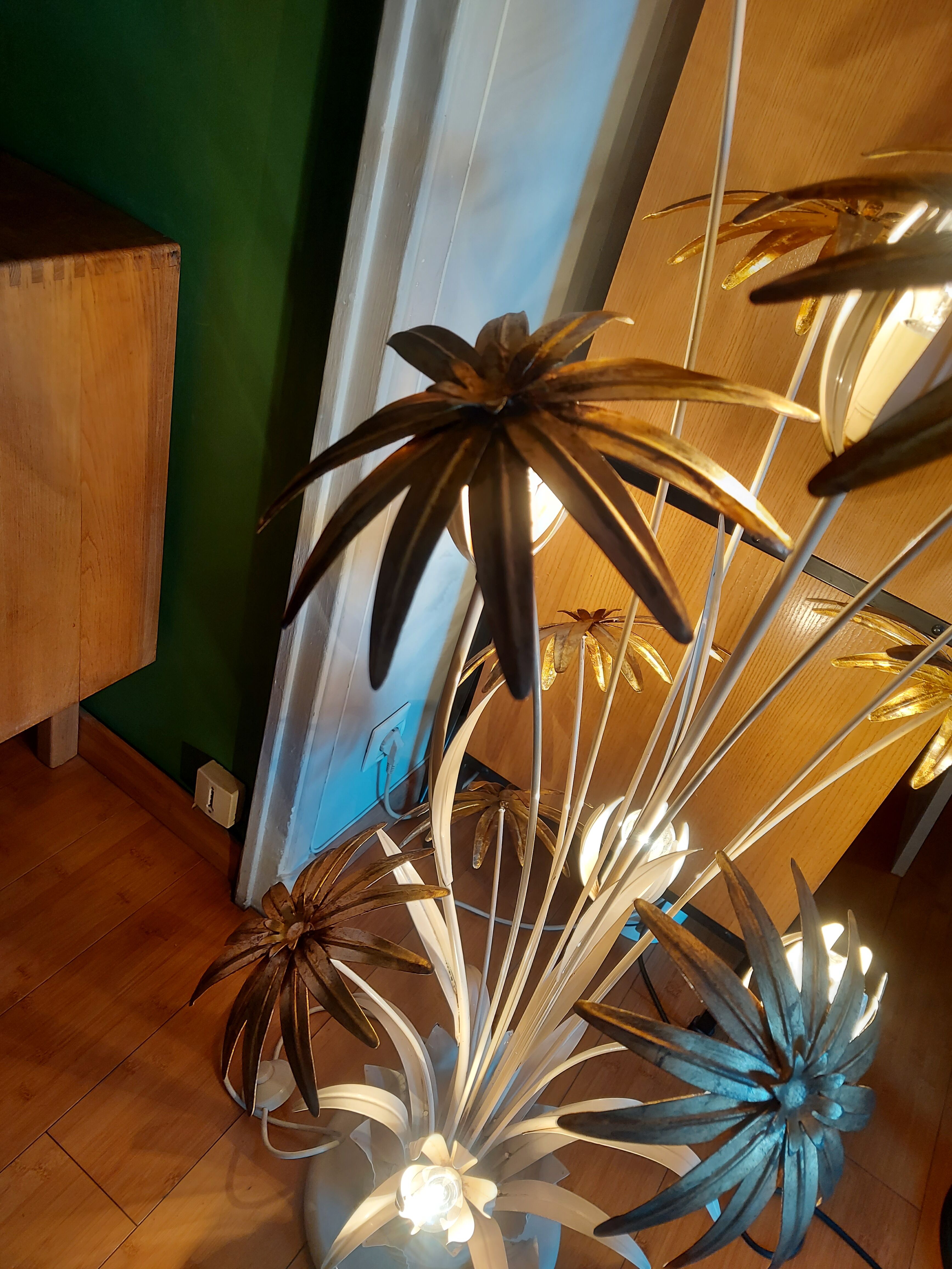 Flower floor lamp design 70'S , Hans Kögl
