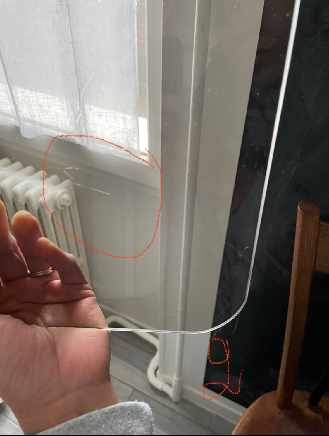 Pull-out tables in vintage smoked glass