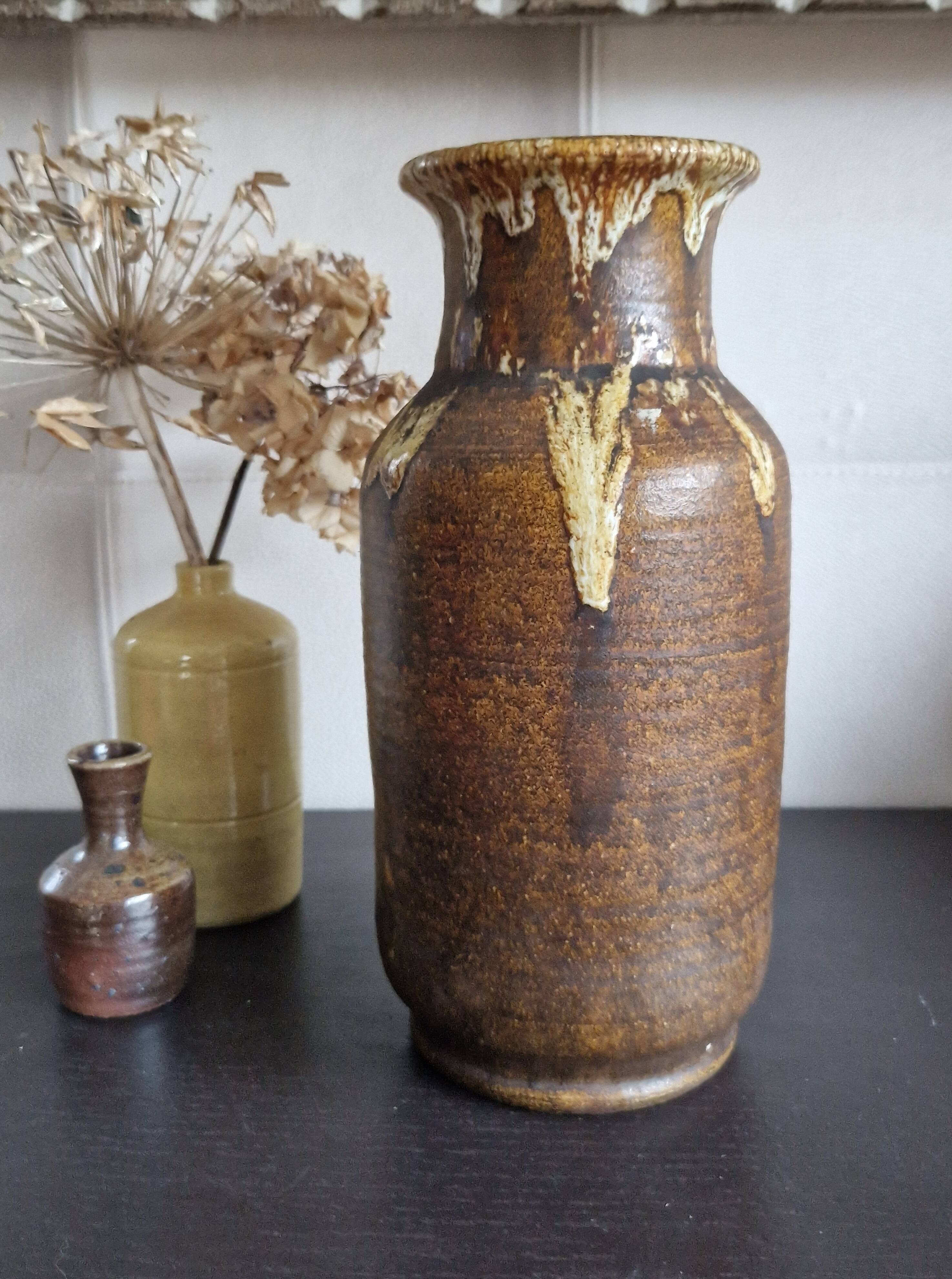 Large brutalist vase in Accolay enamelled stoneware signed Hubert GUY 1960s