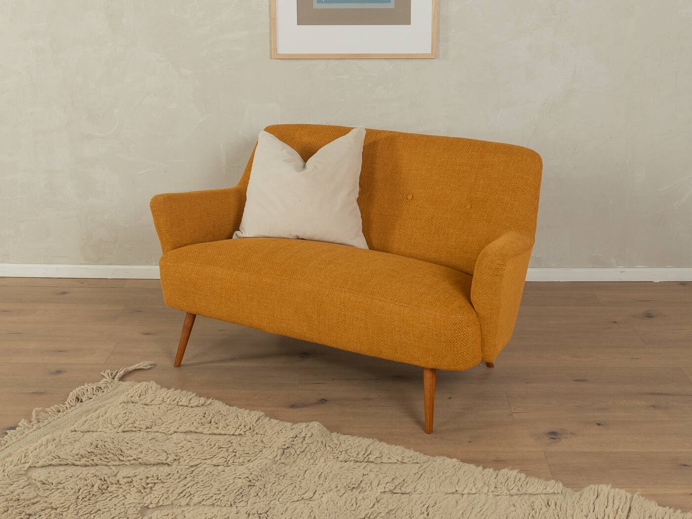 Charming cocktail sofa
