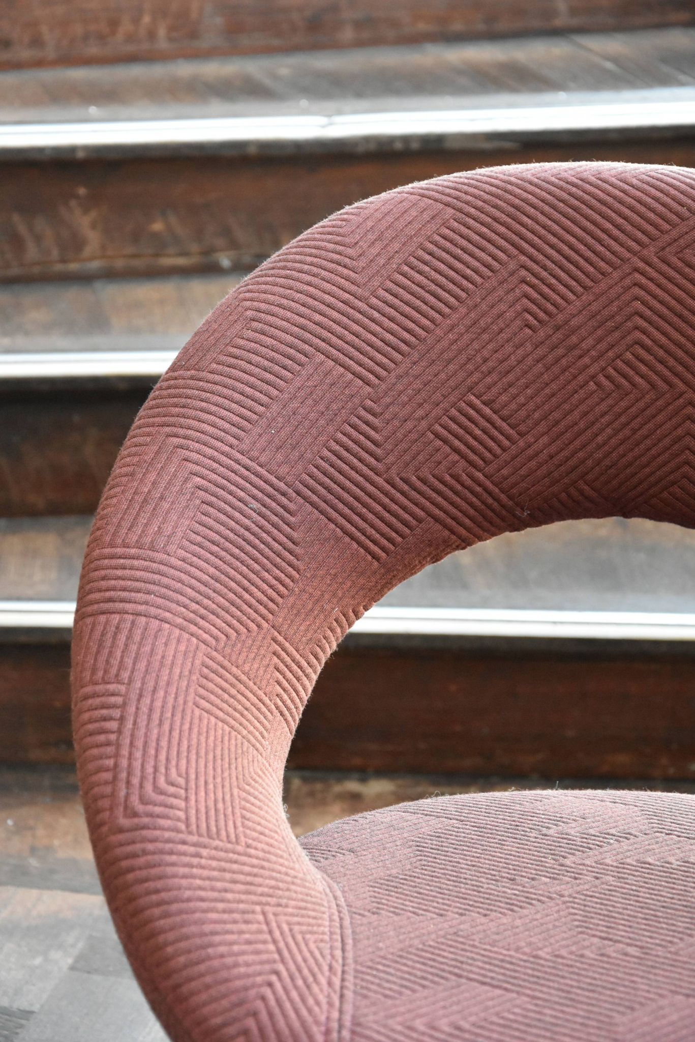 4 Artifort Nina chairs