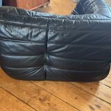 TOGO BLACK LEATHER corner armchair
