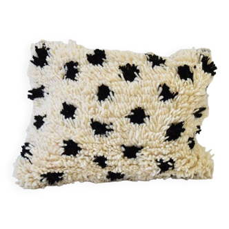 Handmade berber cushion 42 x 34 cm