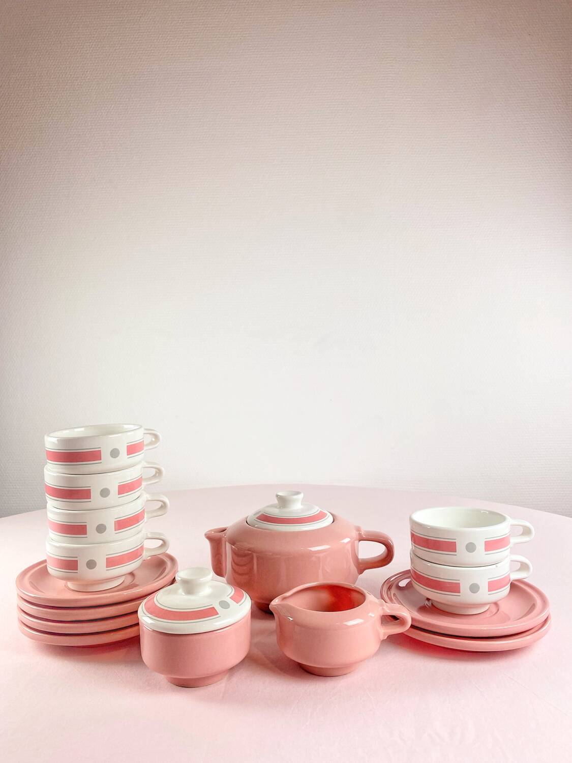Service vintage rose