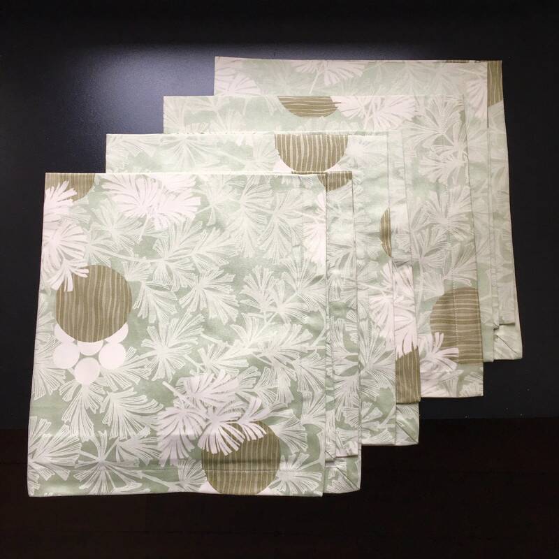 4 serviettes Palmier de chez Christofle satin de coton