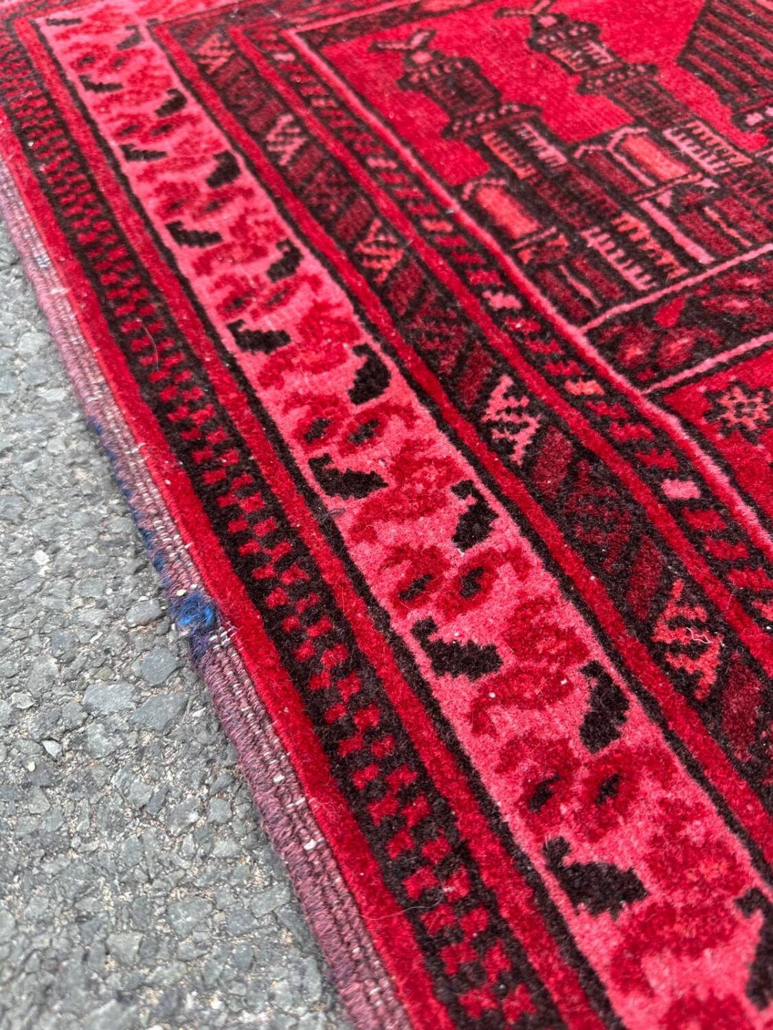 Handmade Persian rugs