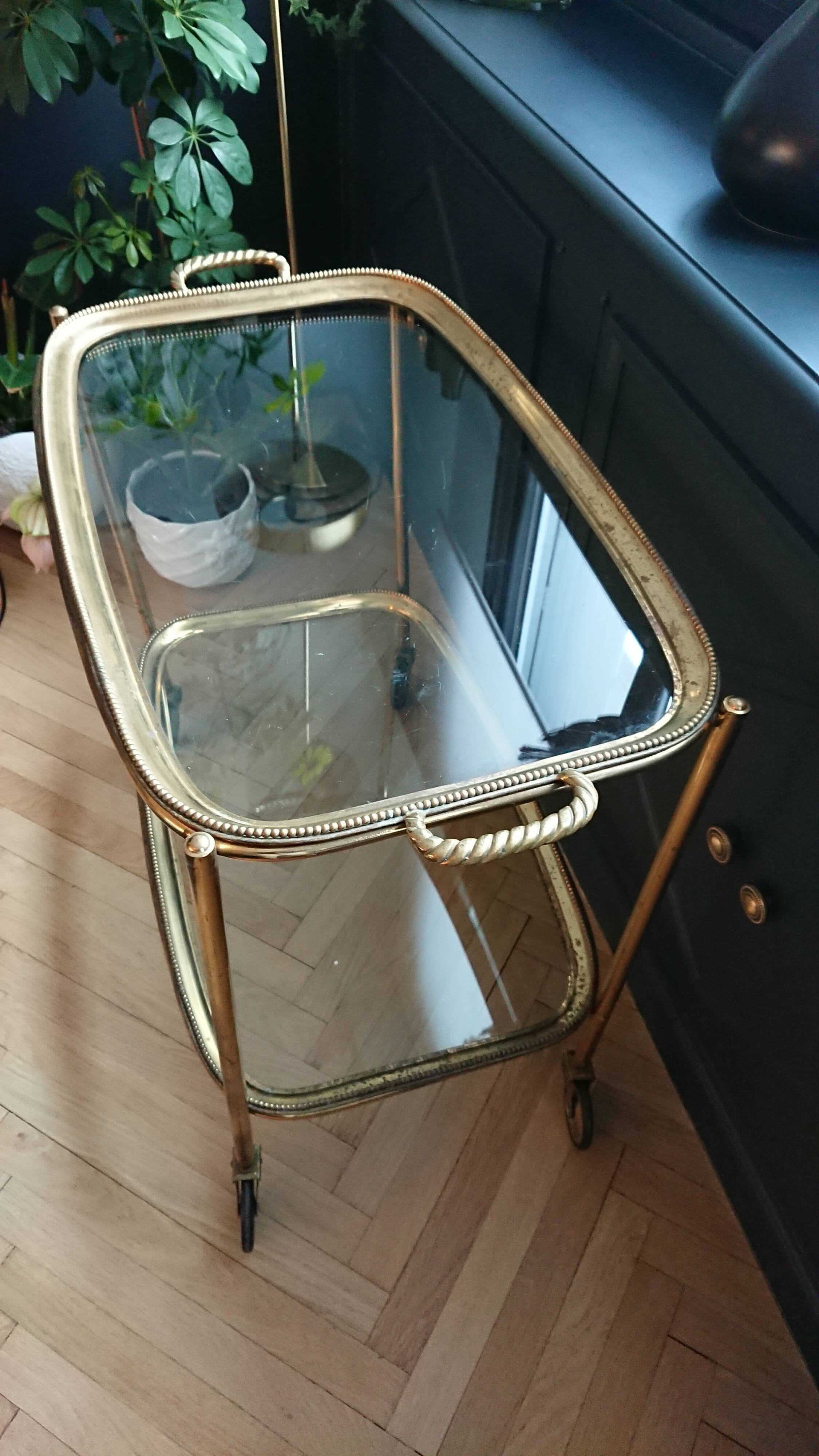 Brass dessert and glass 2 trays