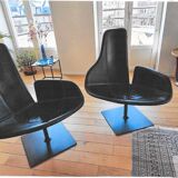 A pair of FJORD swivel chairs from the MOROSO brand